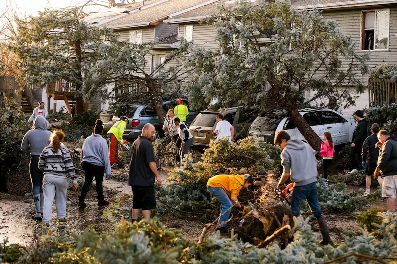 „Monster-Sturmsystem“: Tornados töten mehrere Menschen in den USA