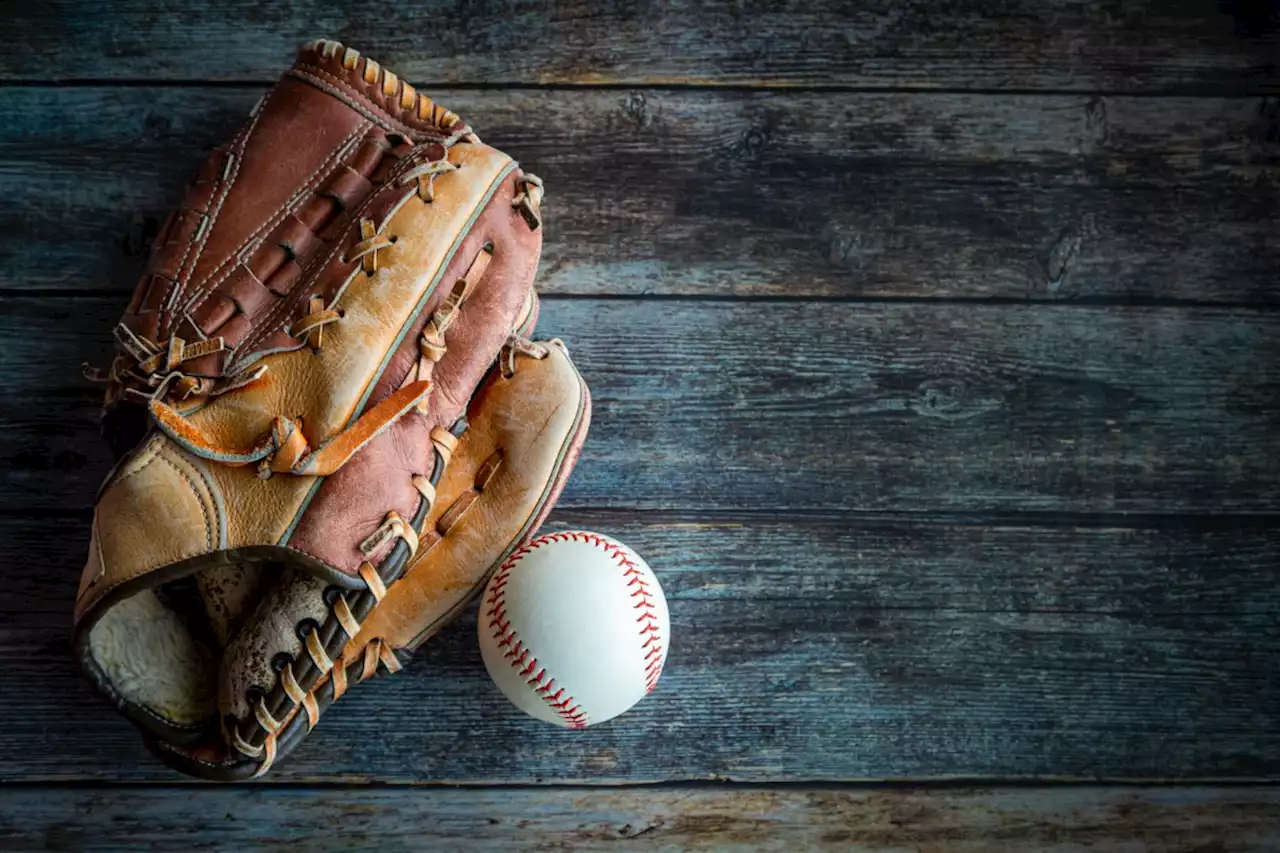 A baseball lover’s guide to the stock market