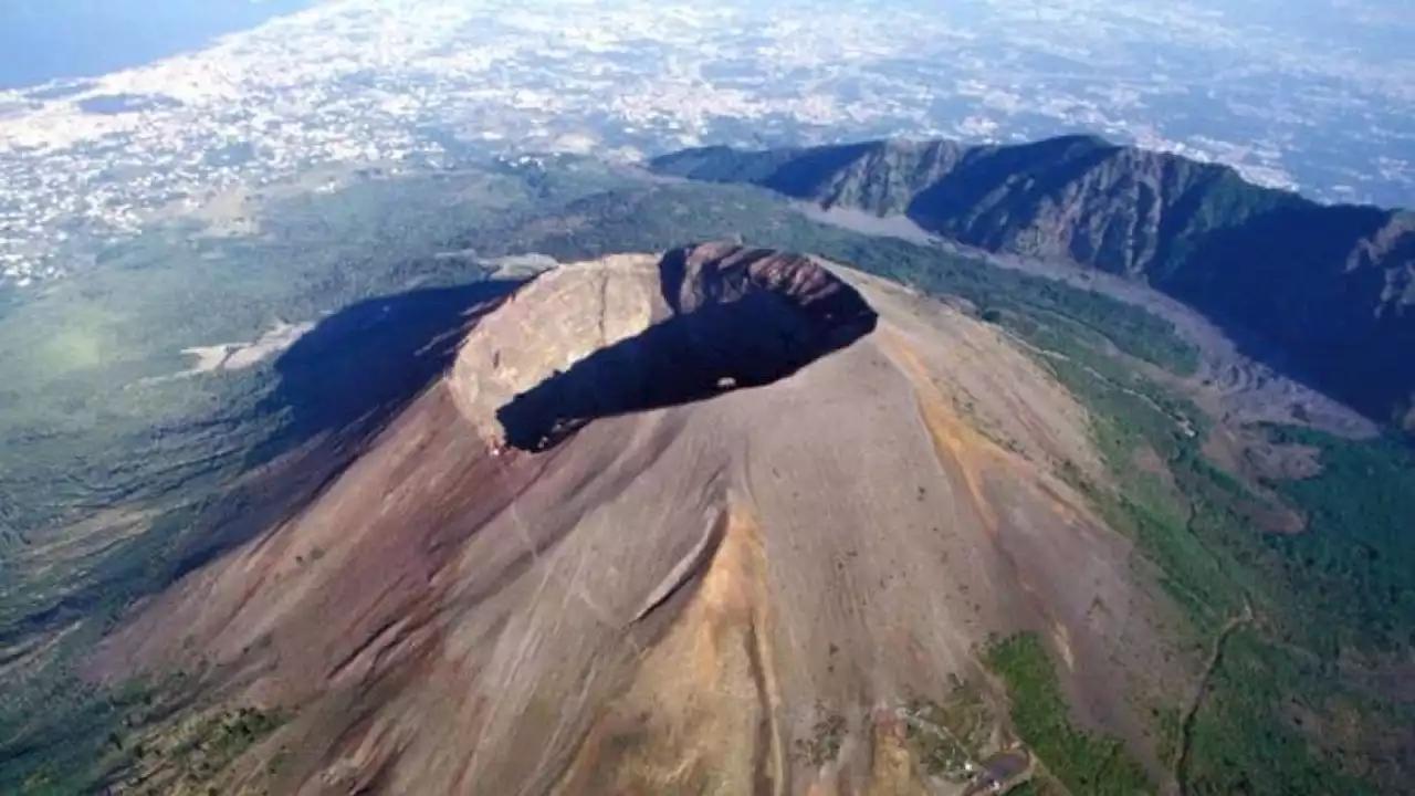 Terremoto Napoli, due scosse sul Vesuvio in mezz'ora