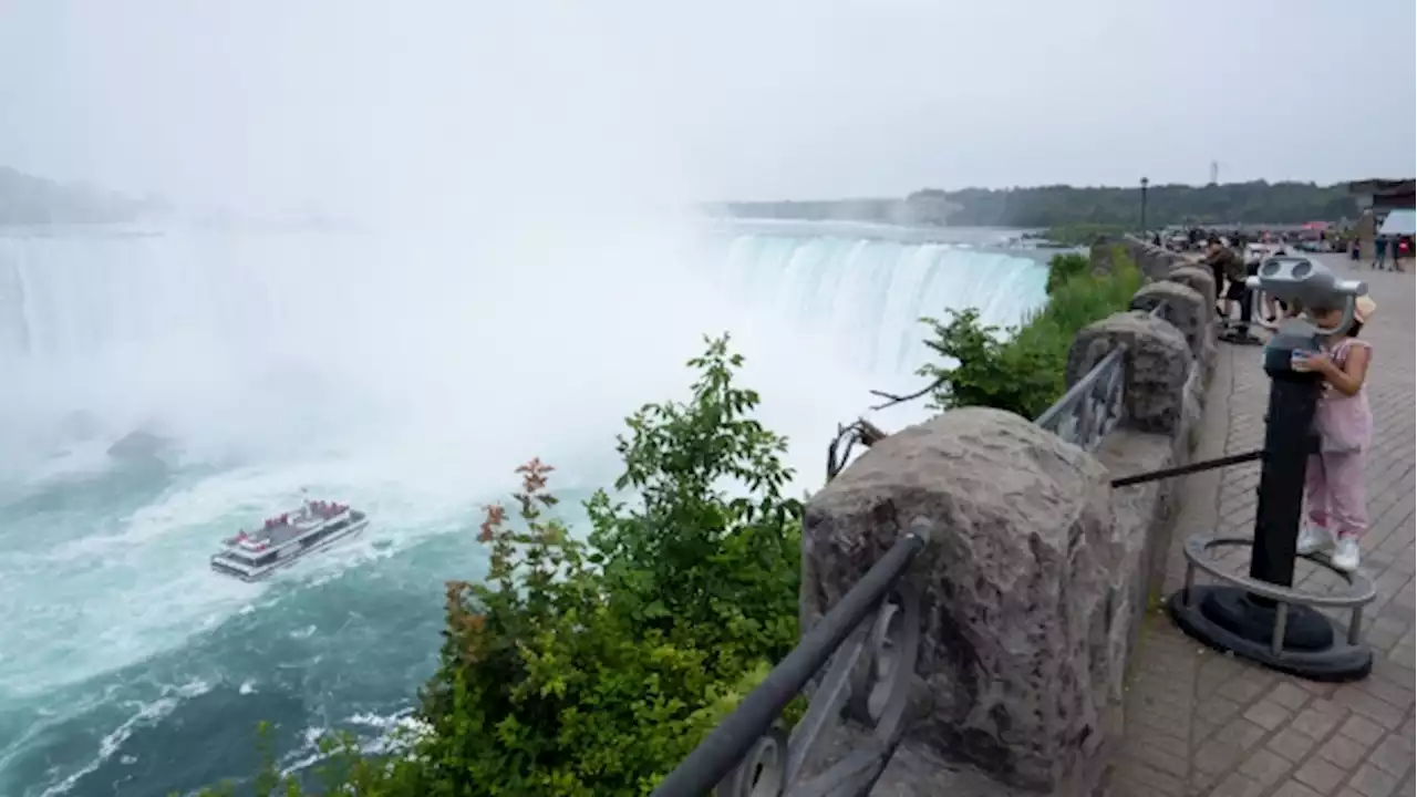 Niagara Falls is Canada's biggest 'tourist trap': report