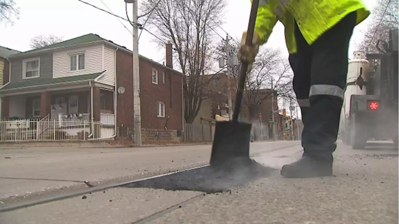 Pothole repair blitz underway in Toronto