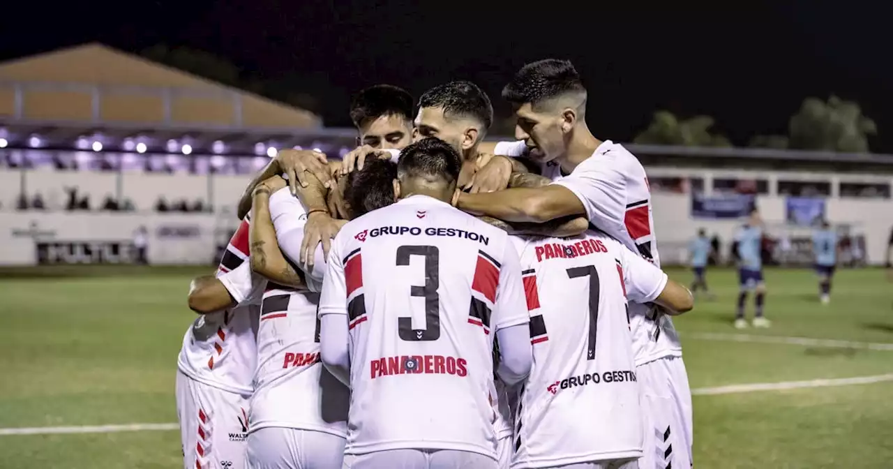 Chacarita se lo dio vuelta a Suárez y es único líder