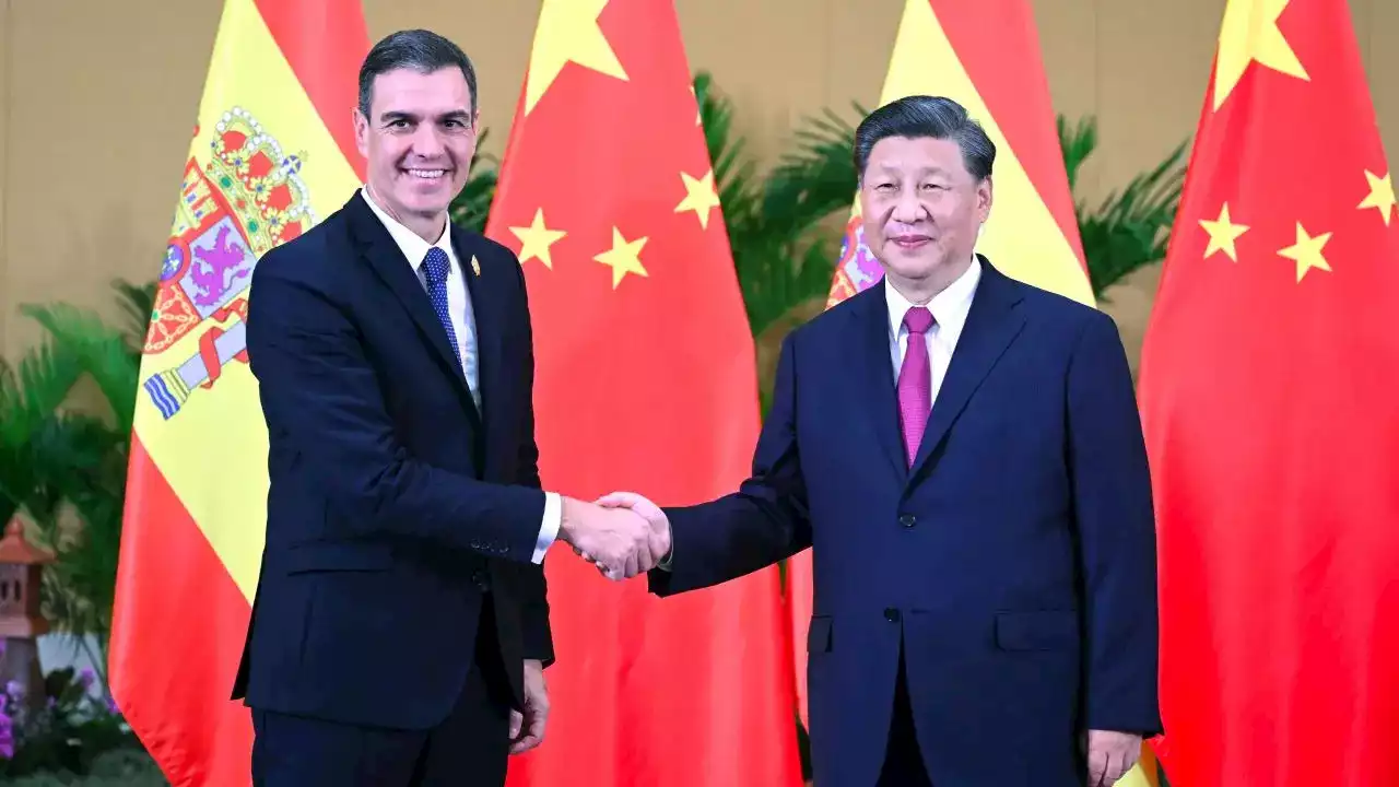 Spain's PM Sanchez urges Xi Jinping to communicate with Zelenskyy amid war in Ukraine