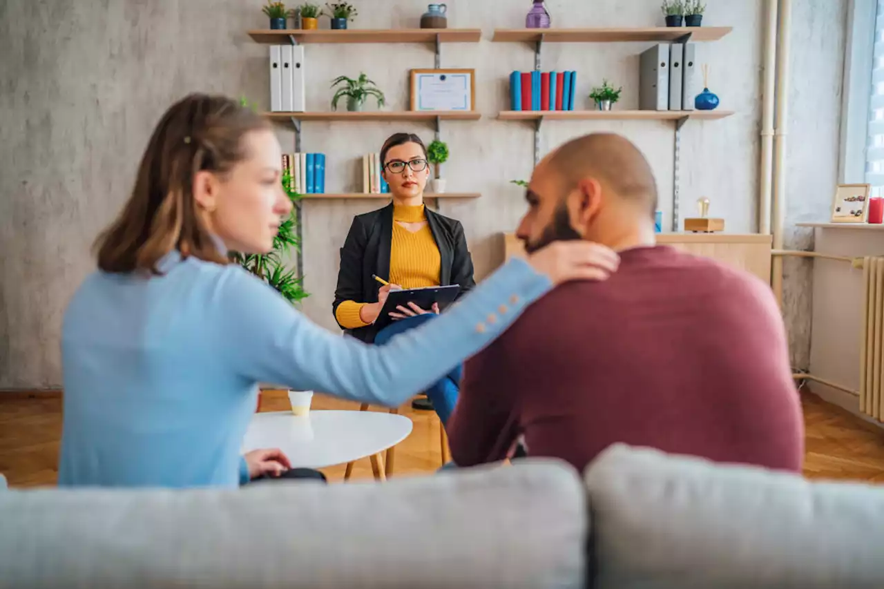 Separazione e divorzio: i consigli per affrontarli senza farsi la guerra - iO Donna