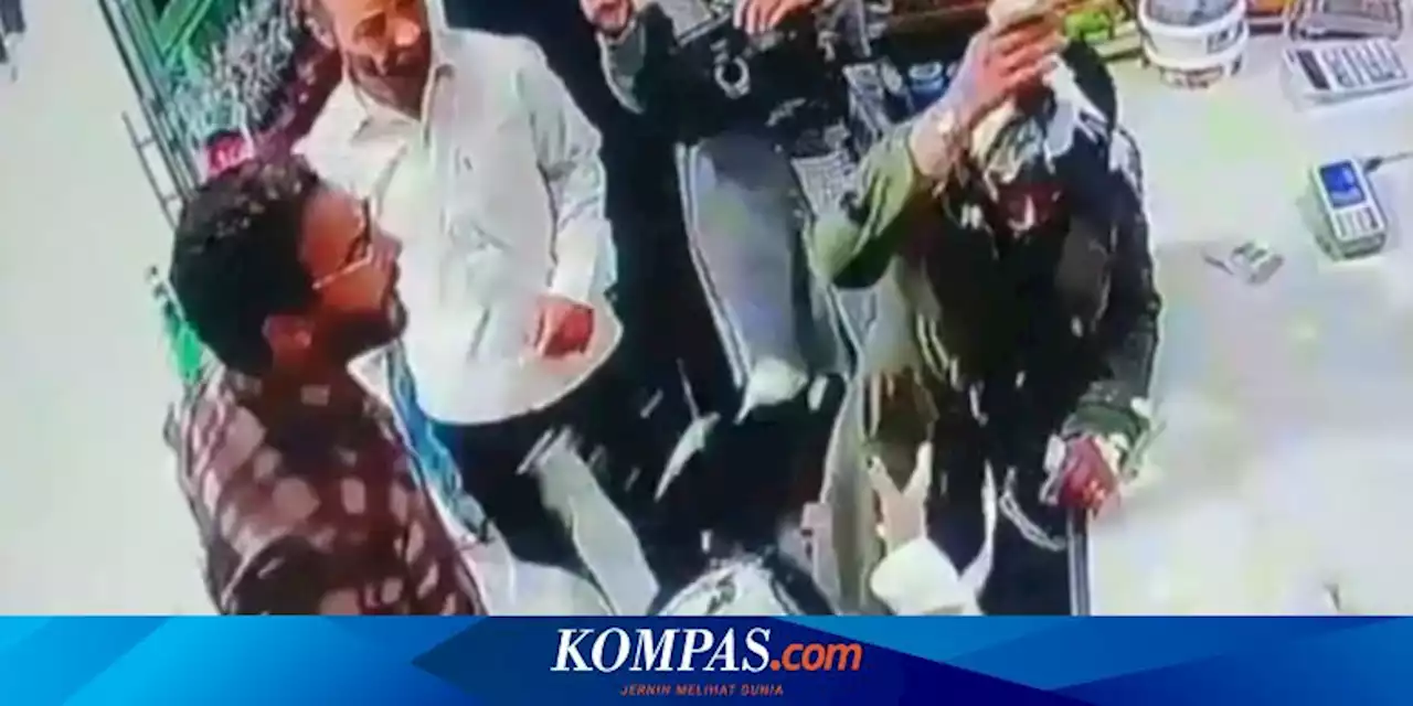 Tak Pakai Jilbab, 2 Perempuan di Iran Disiram Yoghurt dan Ditangkap