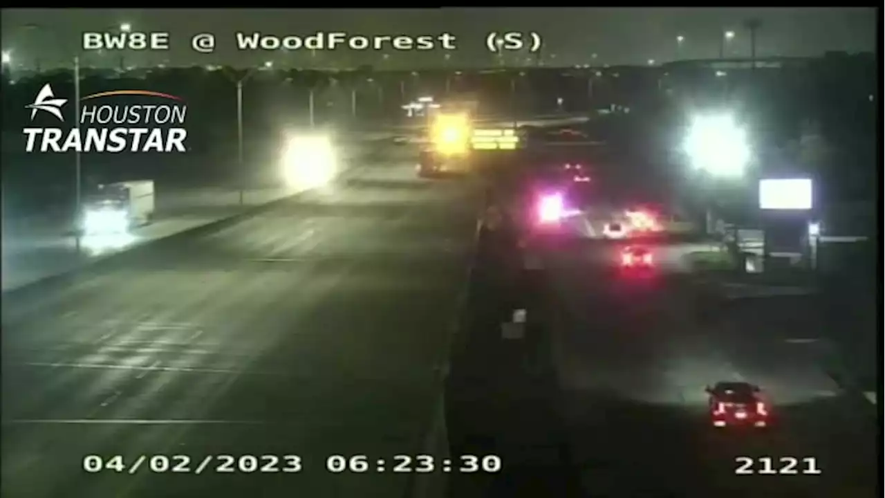 Wrong way crash leaves at least 1 dead on Beltway 8 near Woodforest