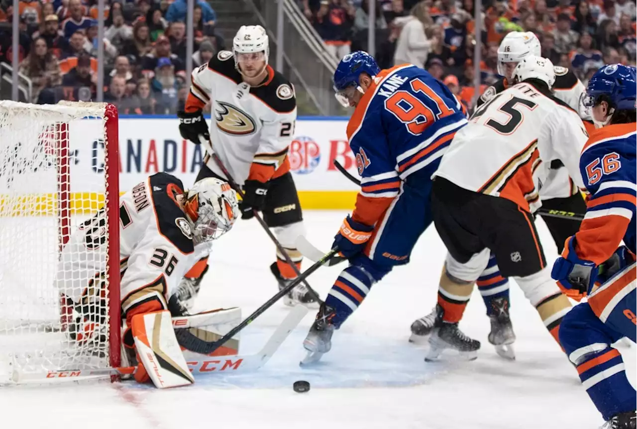 Ducks lose 8th straight as Oilers clinch a playoff berth