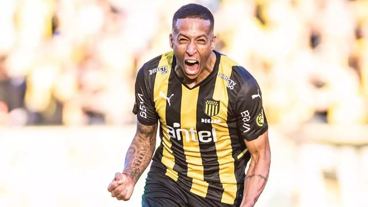 Uruguay: Peñarol le ganó a Nacional y es puntero