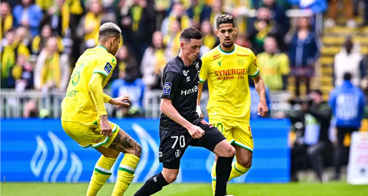 Flips porte Reims à Nantes, Ajaccio crée la surprise... Les scores à la pause en Ligue 1 !