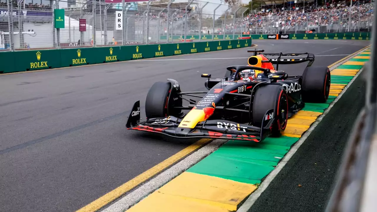 EN DIRECT - GP d'Australie: Leclerc abandonne au 1er virage, Russell et les Mercedes en tête