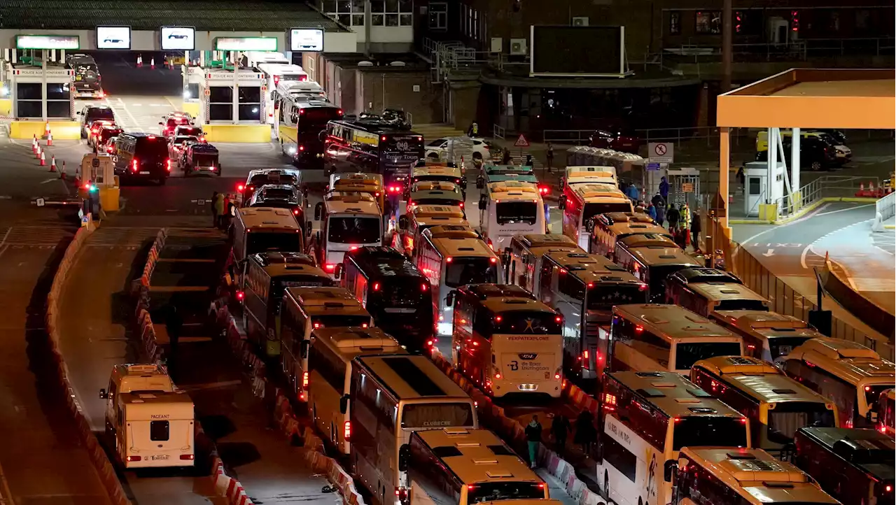 Coach passengers finally make it into Port of Dover but face six-hour queues at checkpoints