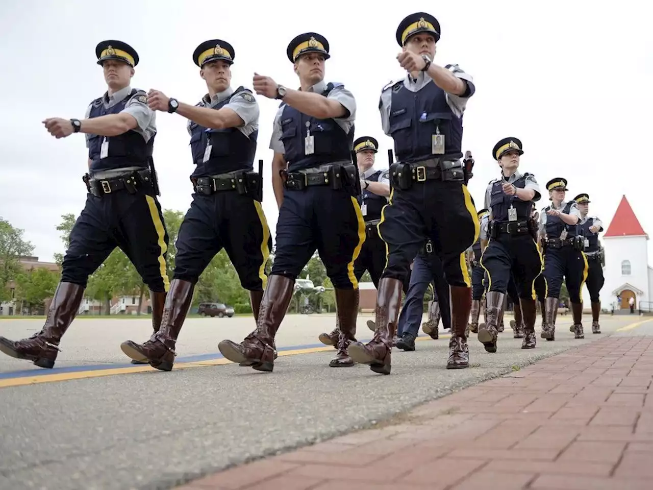 Politicians, Regina mayor want RCMP Depot to remain despite report