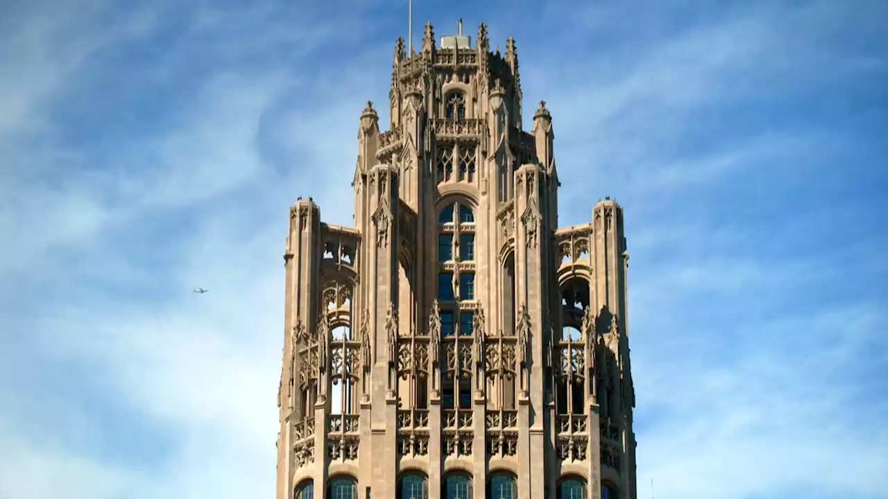 Tribune Tower | The Most Beautiful Places in Chicago with Geoffrey Baer