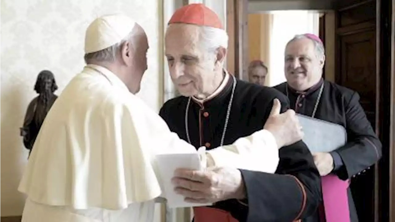 Francisco recibió al cardenal Mario Poli en el Vaticano