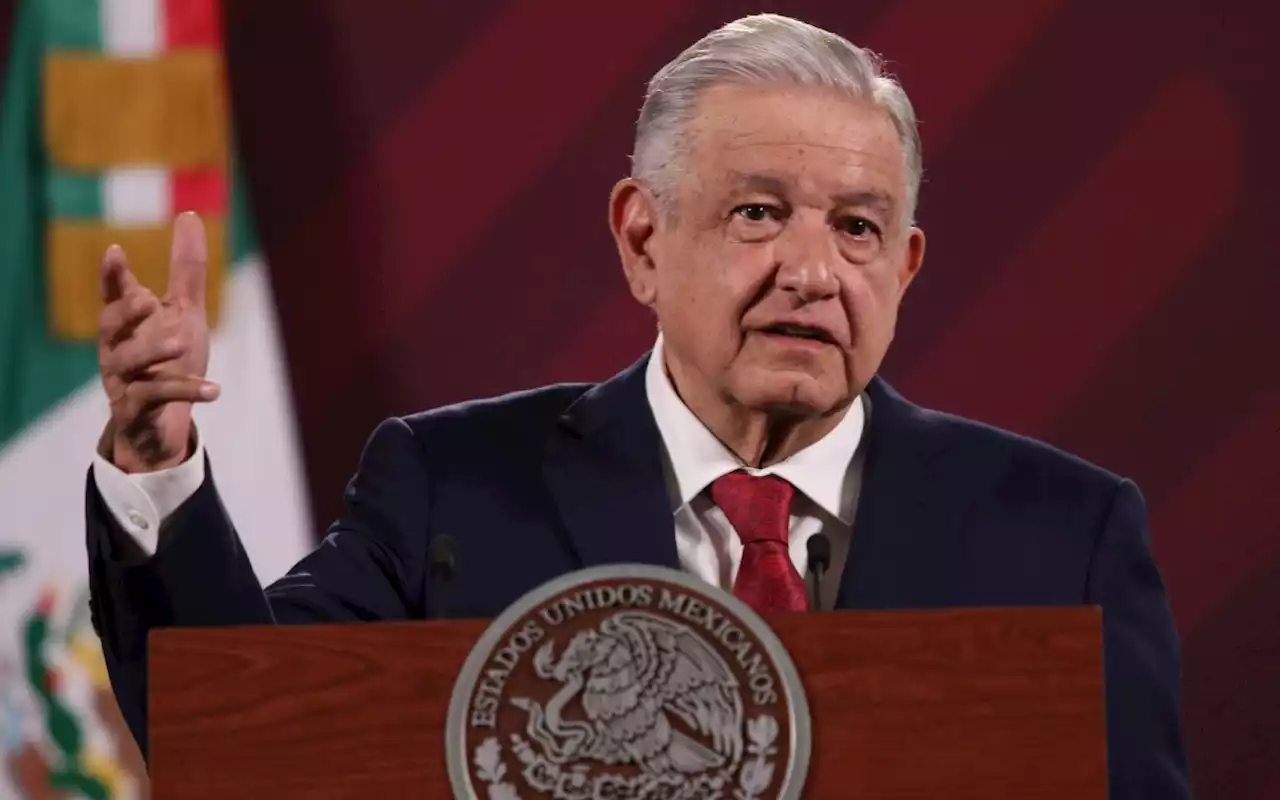 AMLO acusa de traidores a ministros Ríos Farjat y Alcántara Carrancá