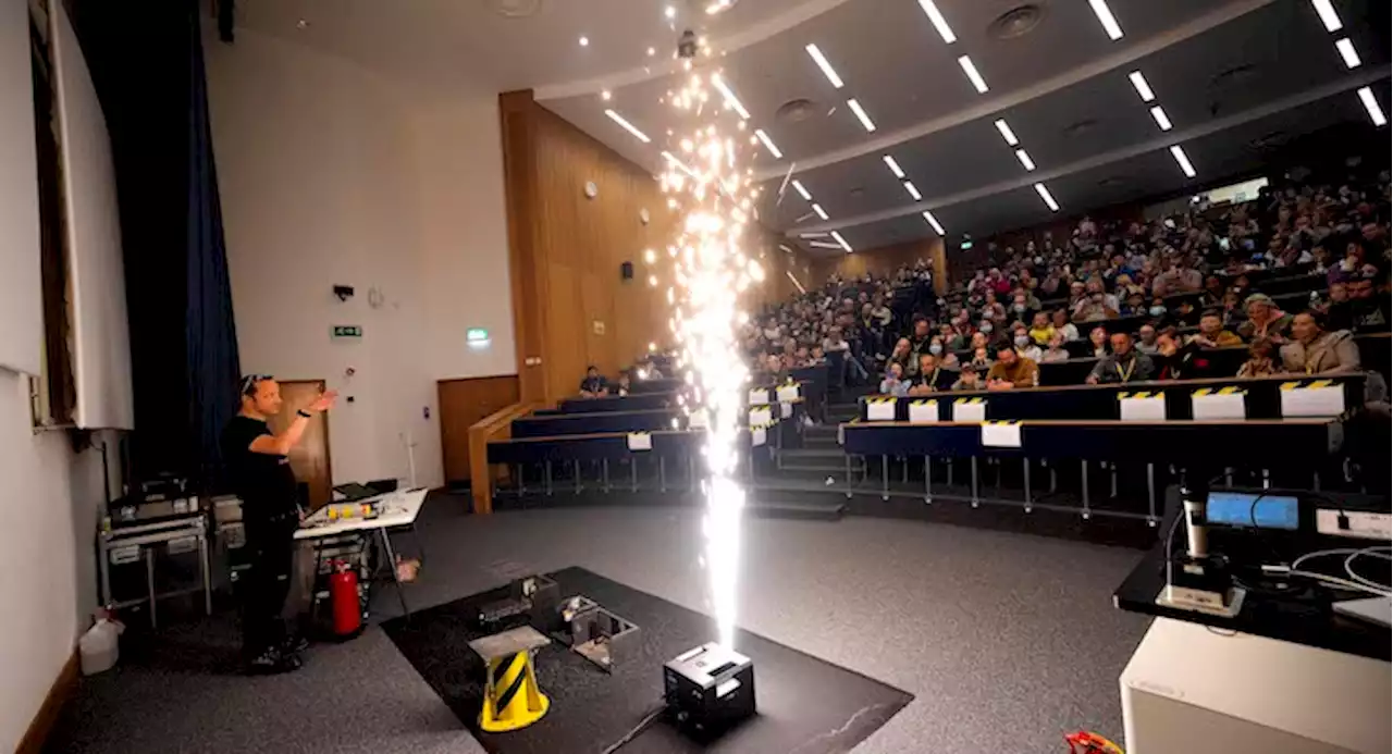 Free science spectacular returns to Preston