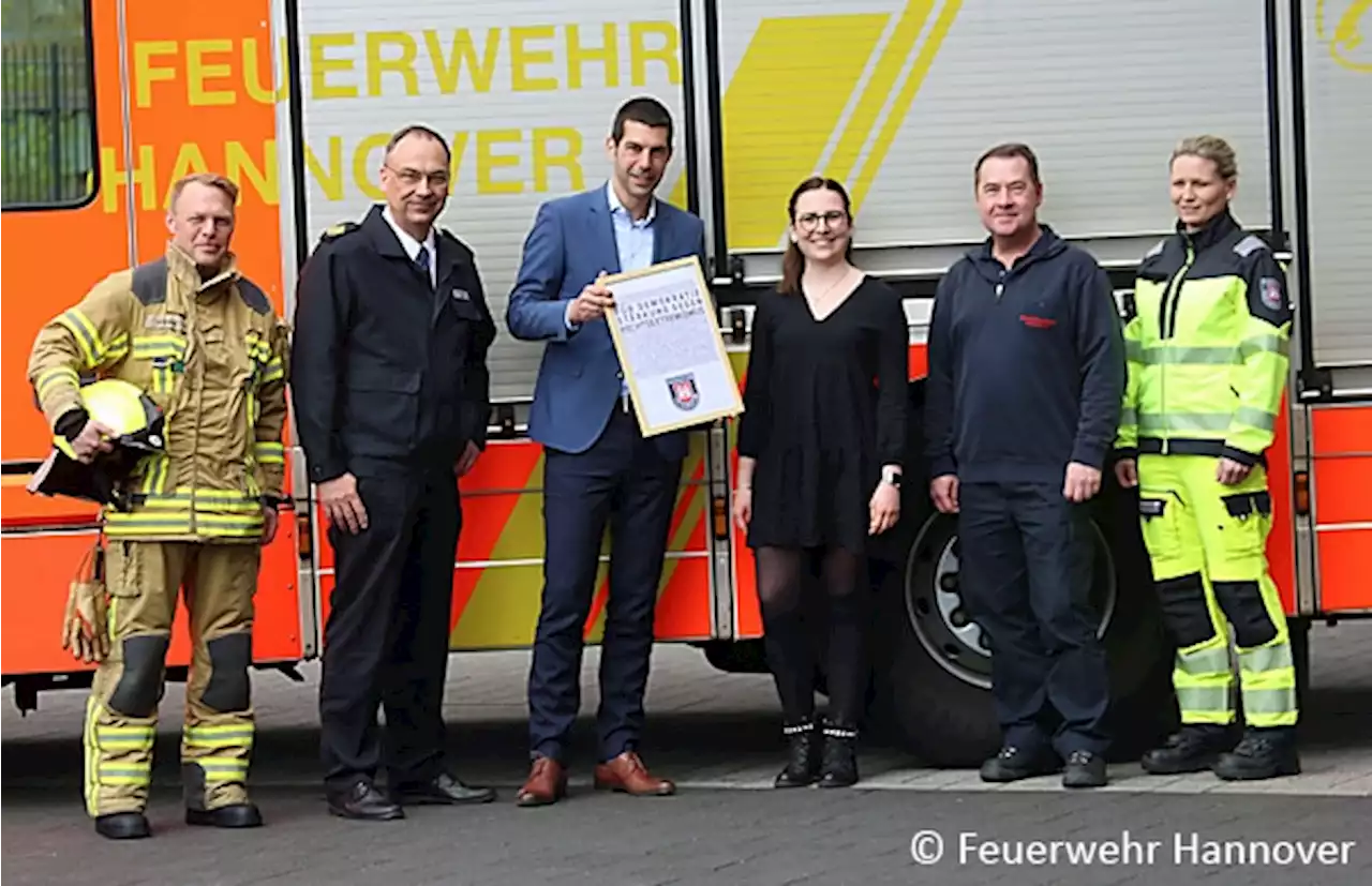 Feuerwehr Hannover schafft Ansprechstelle für Demokratiestärkung