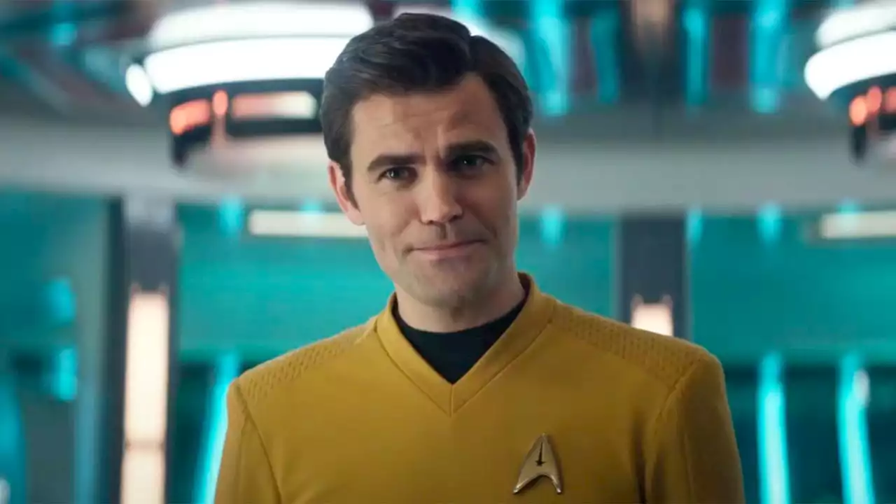 Star Trek: Strange New Worlds mostra un sorridente Capitano Kirk nel trailer ufficiale della stagione 2