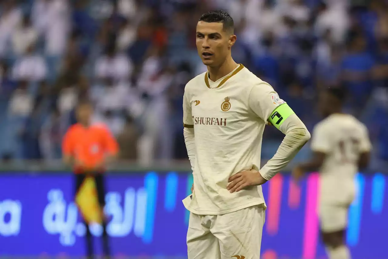 Cristiano Ronaldo, en líos: piden que lo deporten por gesto obsceno a hinchas