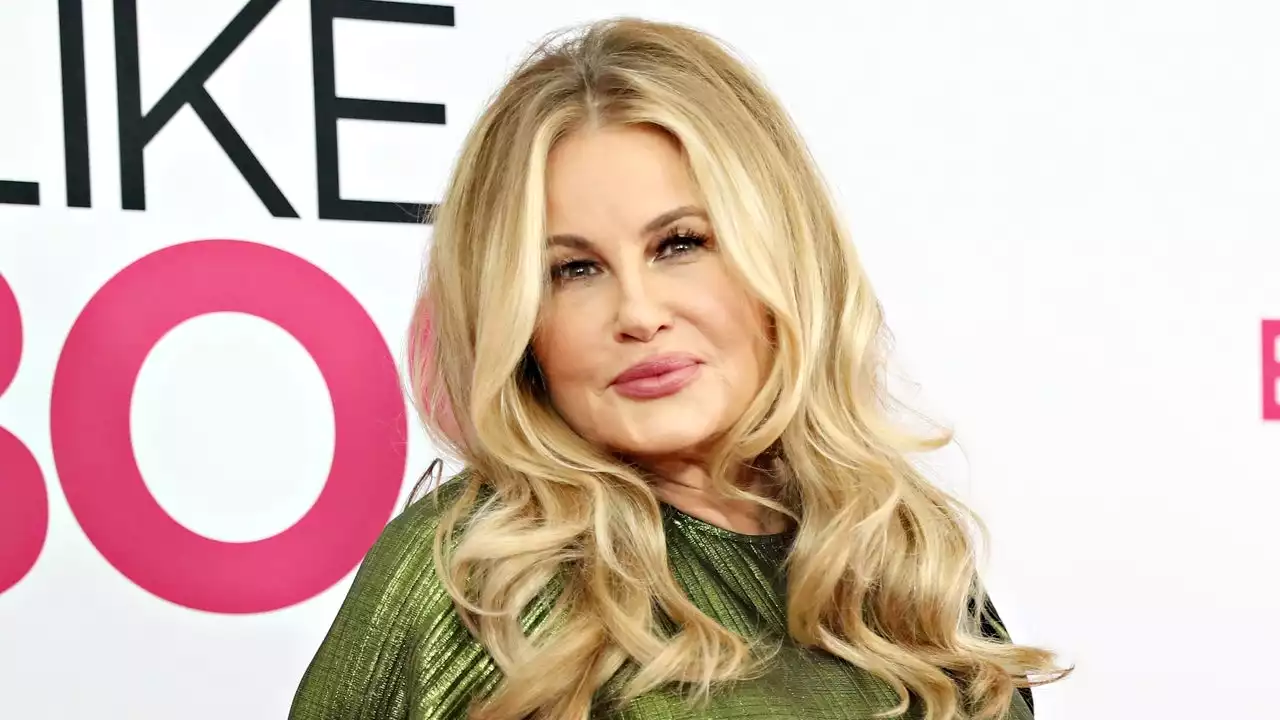 Jennifer Coolidge to Get Comedic Genius Honor at MTV Movie & TV Awards