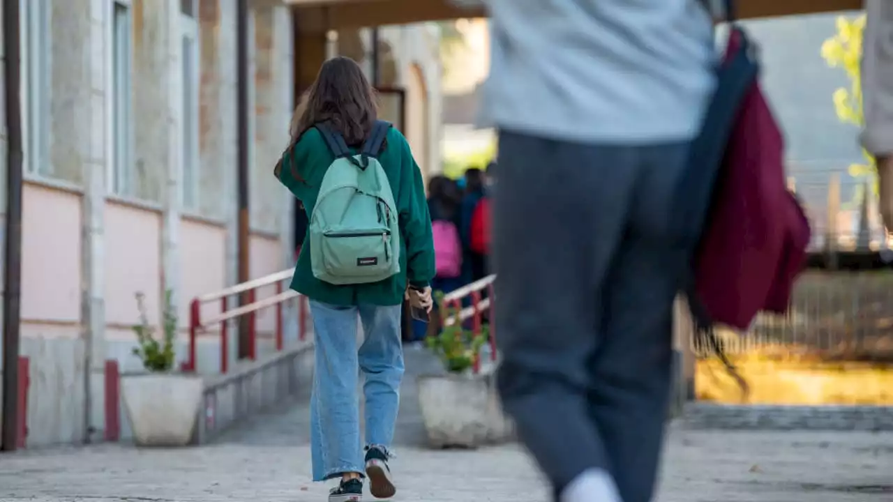 DeSoto ISD bans backpacks from middle, high schools