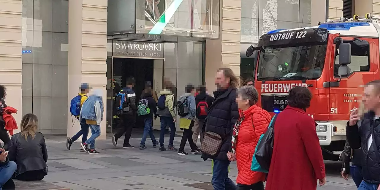 Feuer-Alarm im Swarovski-Store in der Wiener City