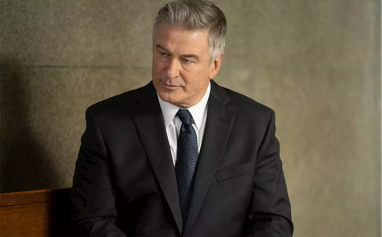 Se han retirado los cargos de homicidio involuntario en contra de Alec Baldwin