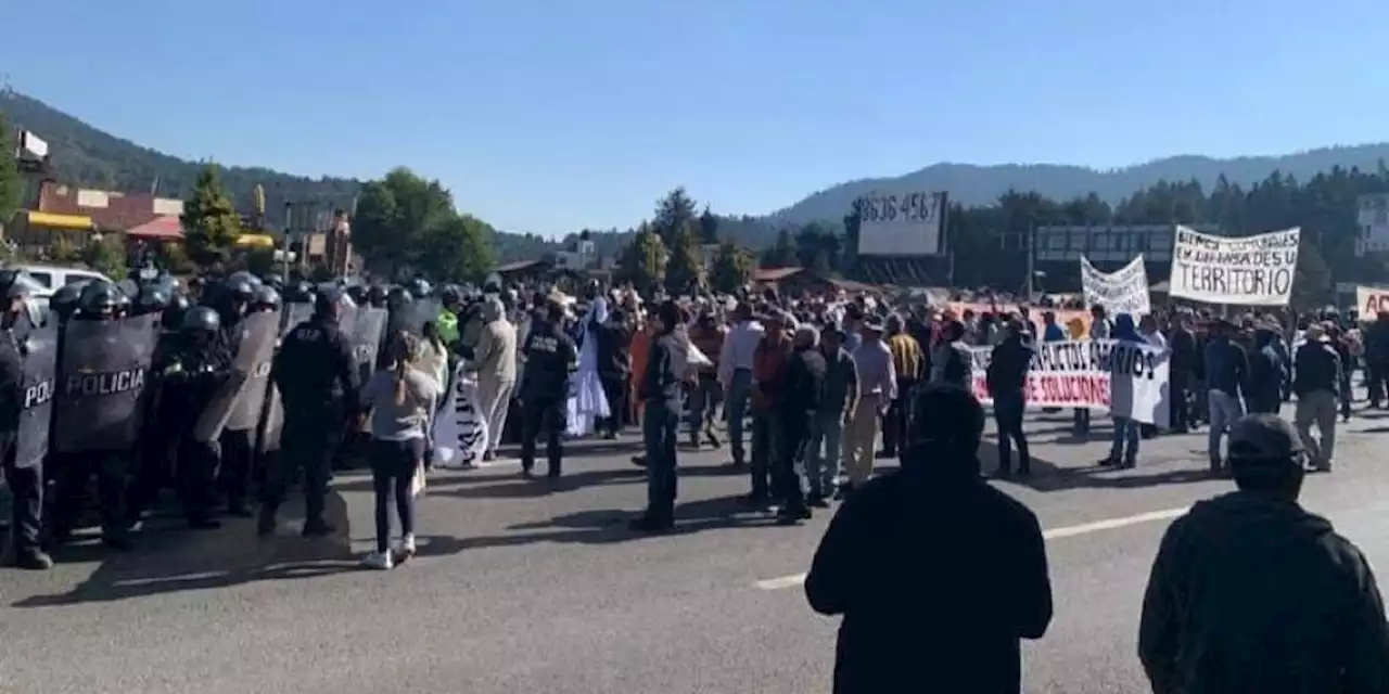 ¡Tómalo en cuenta! Comuneros bloquean autopista México-Toluca