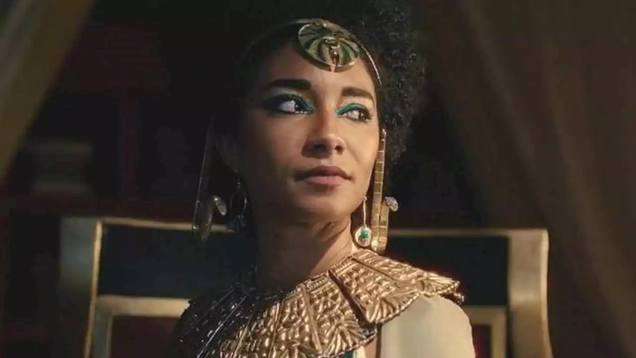 “Cleopatra non è nera”, gli egiziani fanno causa a Netflix per la serie tv sulla regina