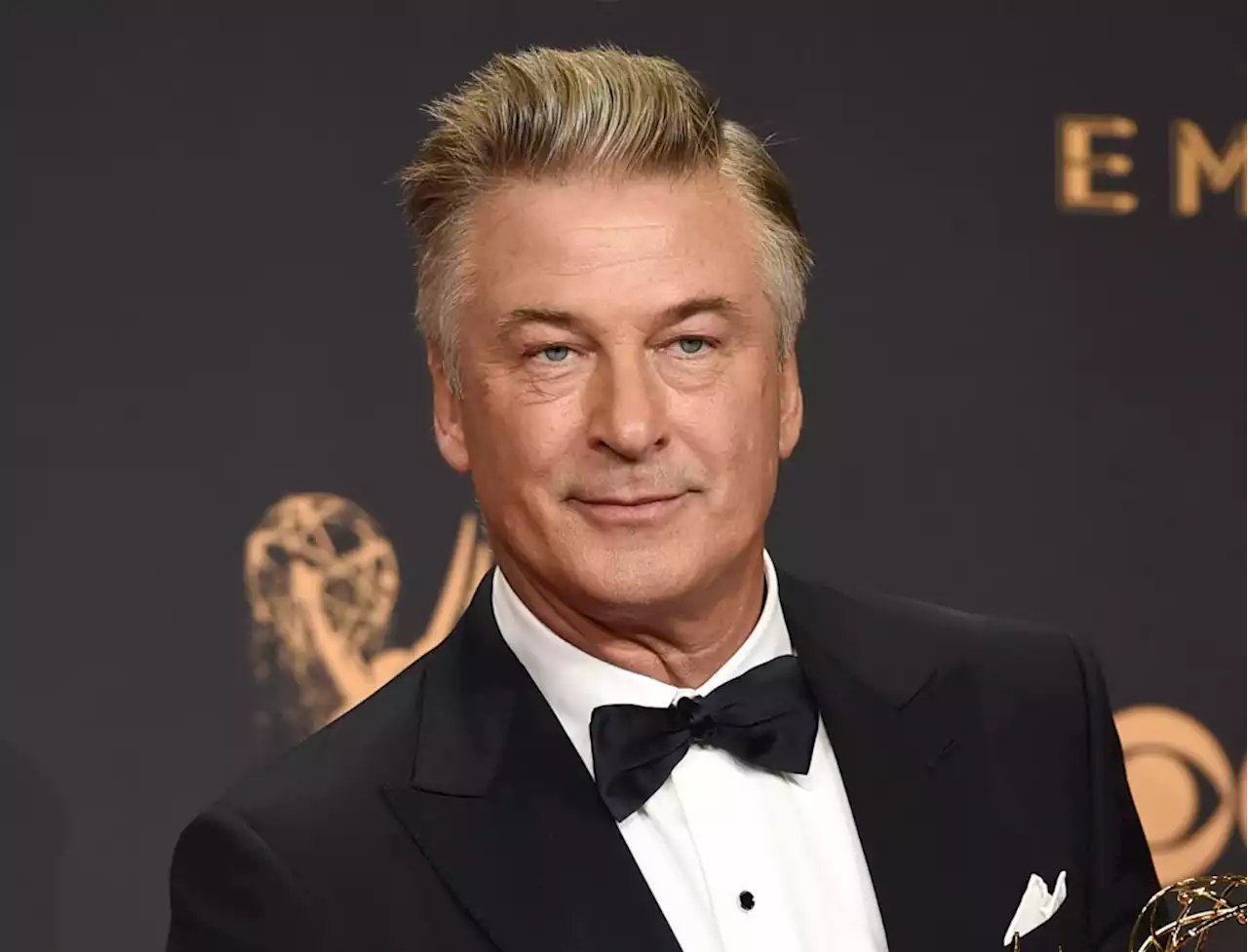 Prosecutors reportedly set to drop charges against Alec Baldwin