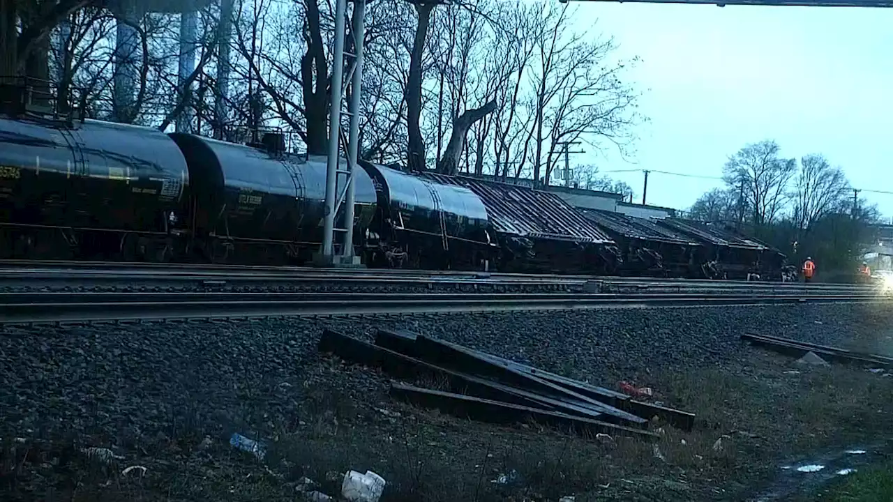 13 Freight Train Cars Derail in Blue Island; No Injuries Reported