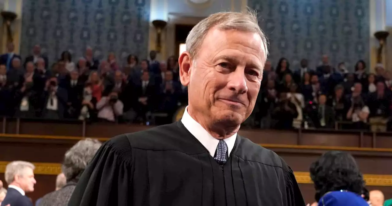 Durbin asks Chief Justice John Roberts to testify about Supreme Court ethics rules