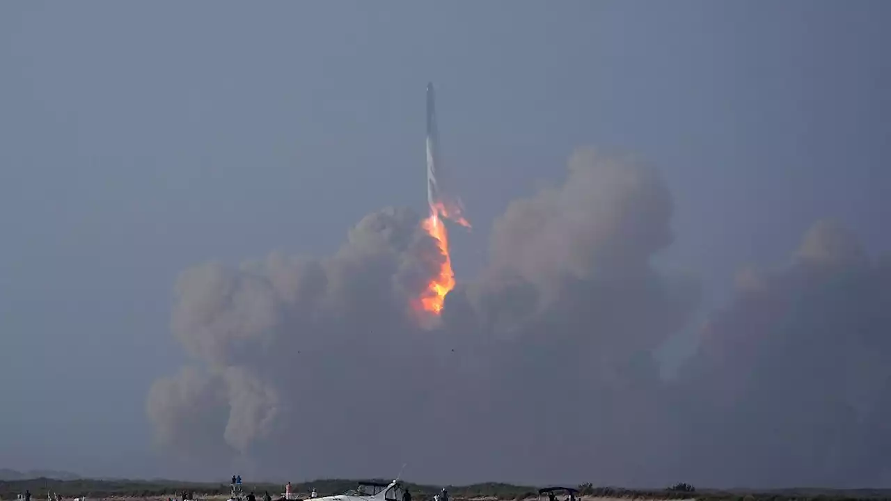 Starship-Riesenrakete explodiert bei erstem Testflug