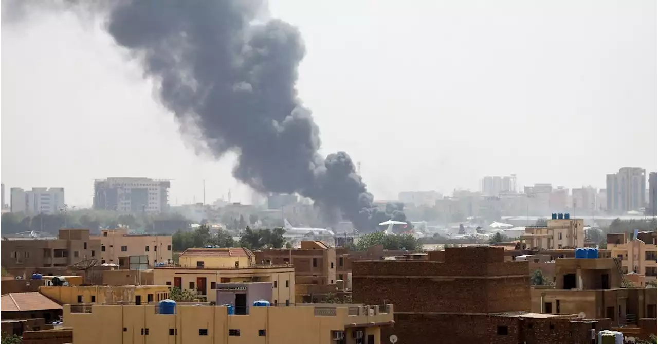 New fighting rattles Sudan's capital as residents try to flee