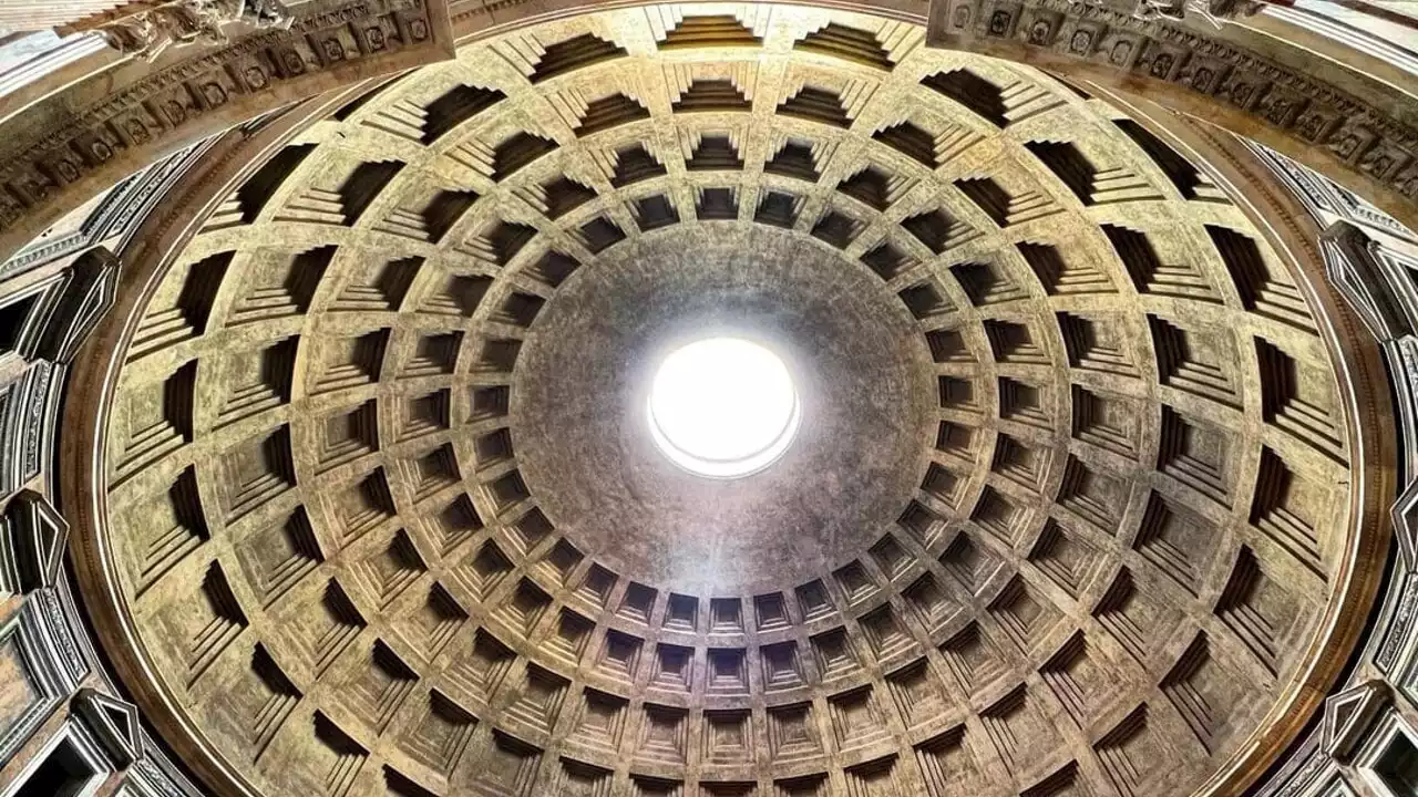 Pantheon, l'affascinante 'effetto di luce' che si verifica solo una volta l'anno