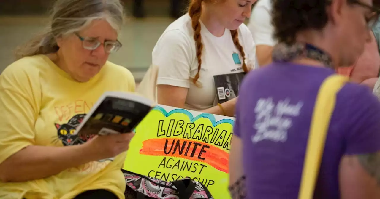 Texas House passes bill that aims to keep sexually explicit materials out of school libraries