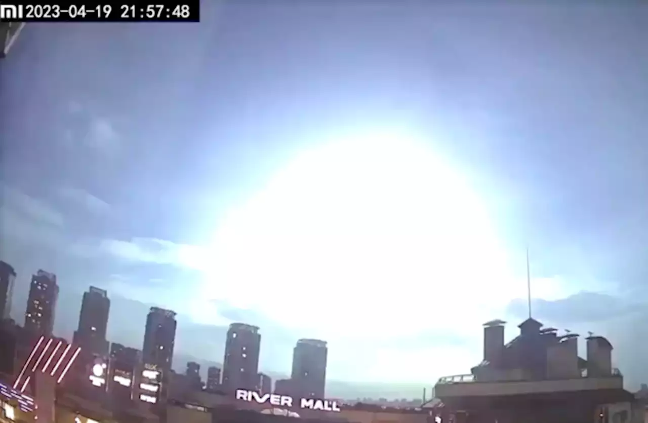 Bright flash over Kyiv 'probably' meteorite says Ukrainian Space Agency