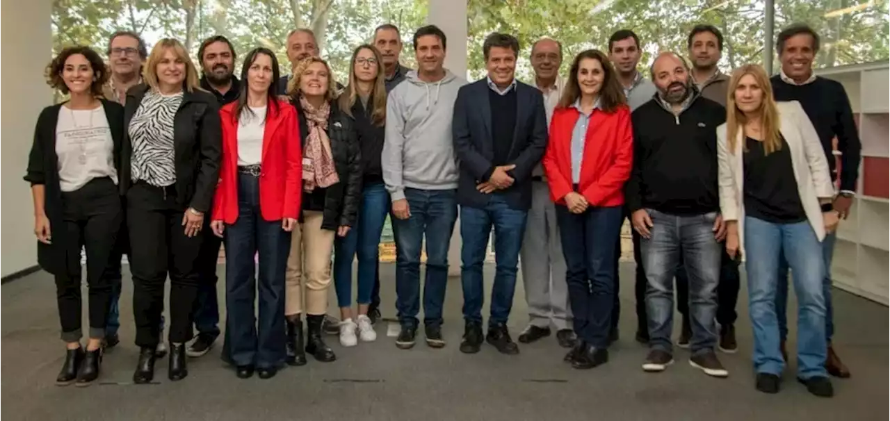 Facundo Manes sostiene su candidatura presidencial y busca ordenar la campaña en el conurbano bonaerense