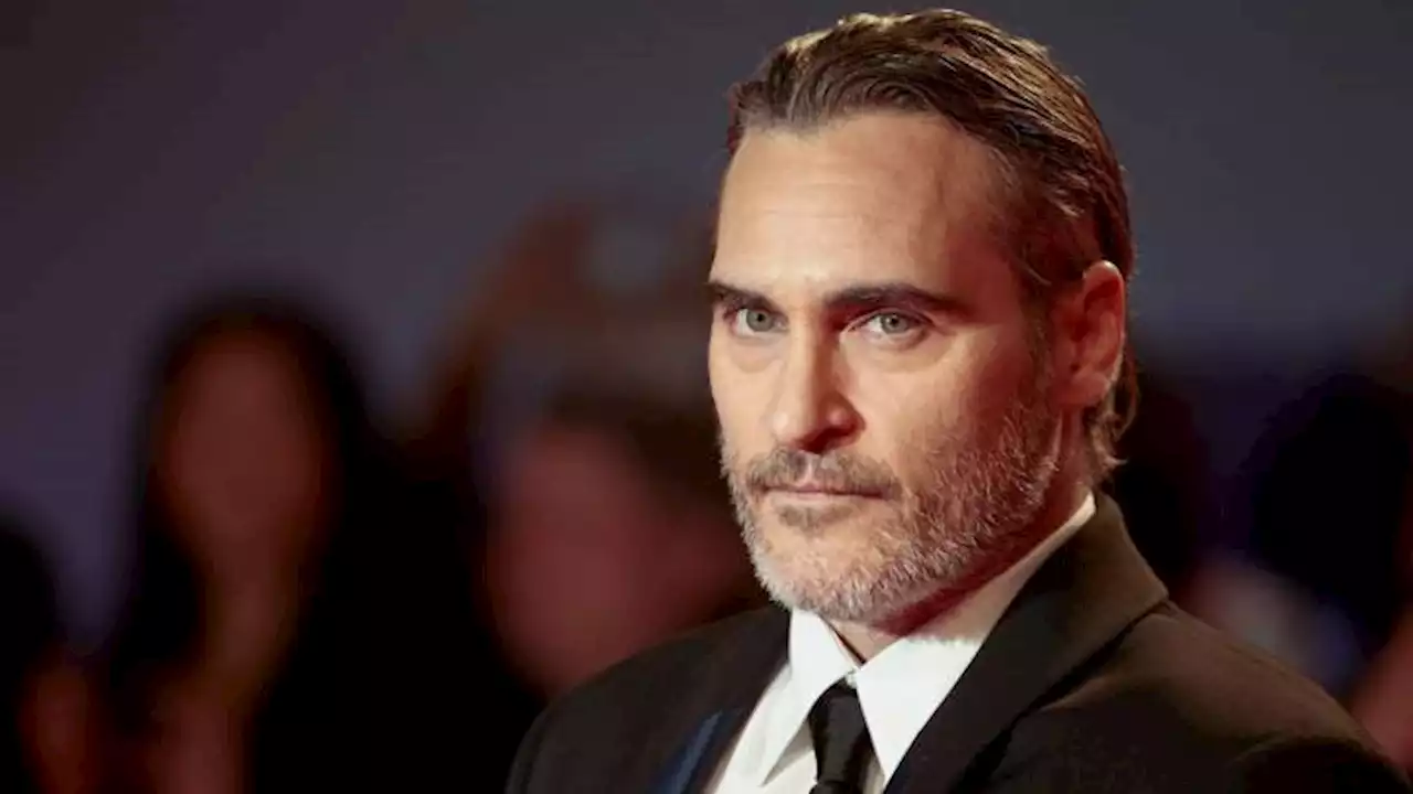 Joaquin Phoenix dice que no le gusta que sus amigos vean sus películas | Tomatazos