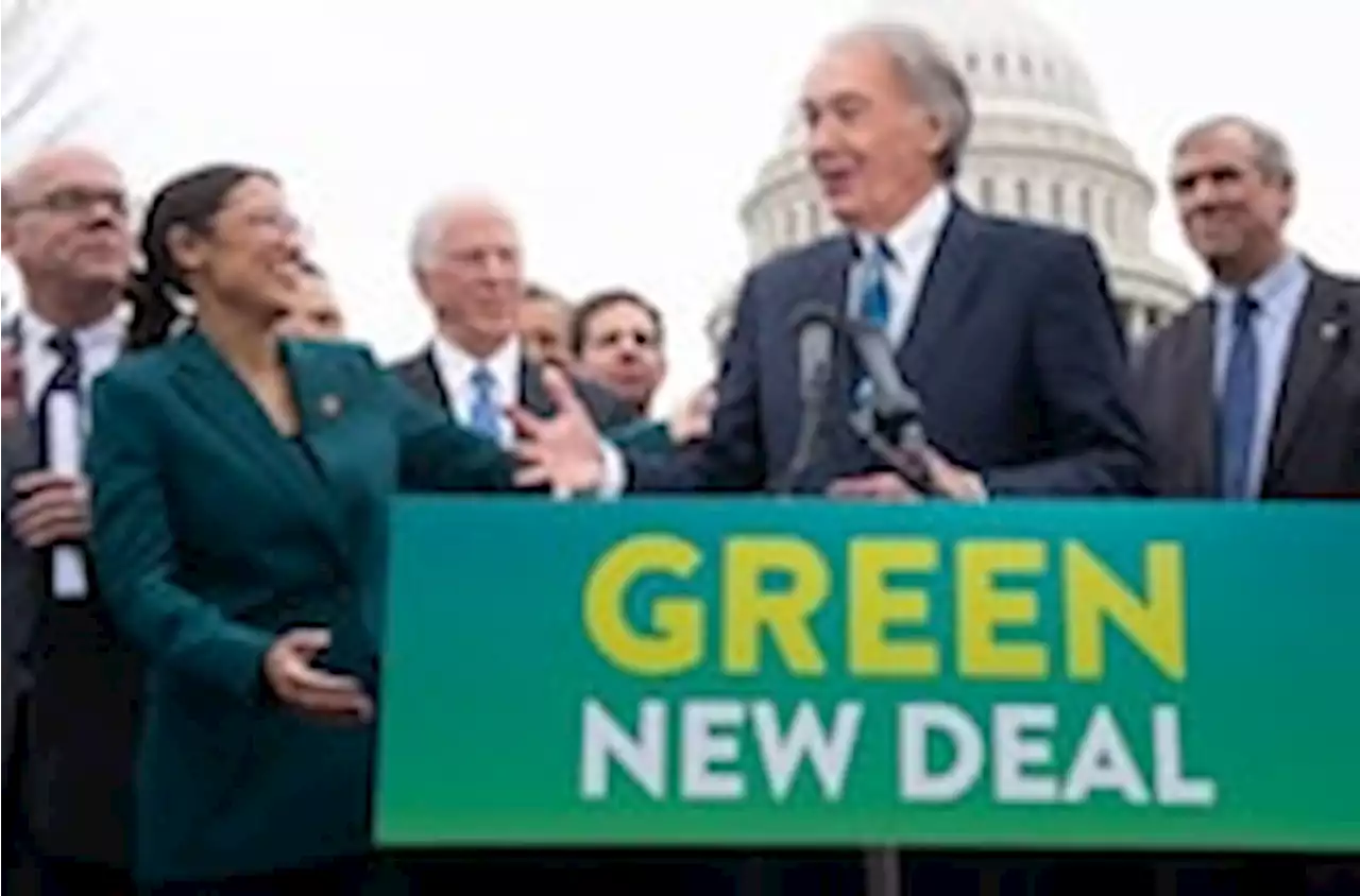 Analysis | AOC, Markey try to influence new climate law with a new Green New Deal