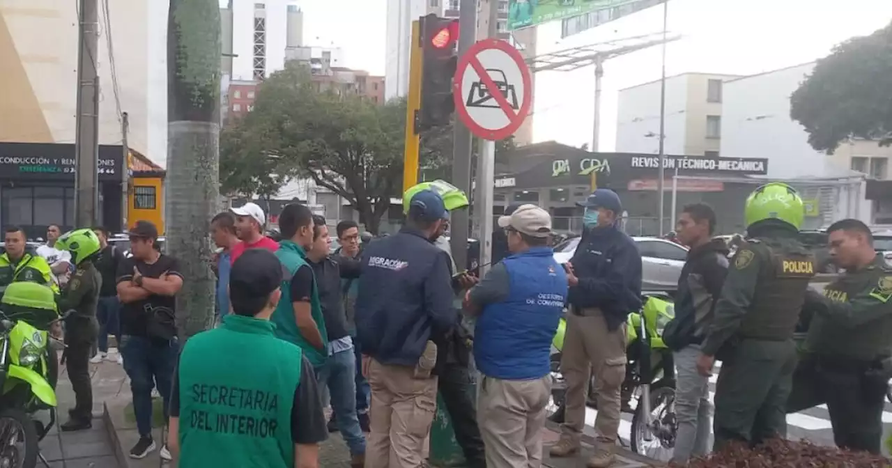 Capturan a limpiavidrios con arma de fuego durante operativos de la Policía en Bucaramanga