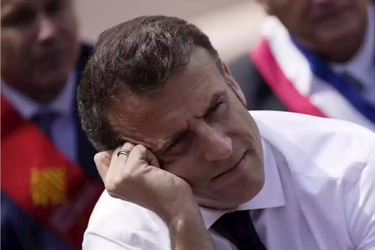 Retraites : un quart des Fran\u00e7ais 'r\u00e9sign\u00e9s', Macron au plus bas depuis 2017