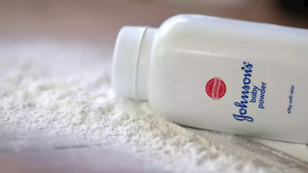 U.S. bankruptcy judge halts 40,000 talc-cancer lawsuits against Johnson & Johnson