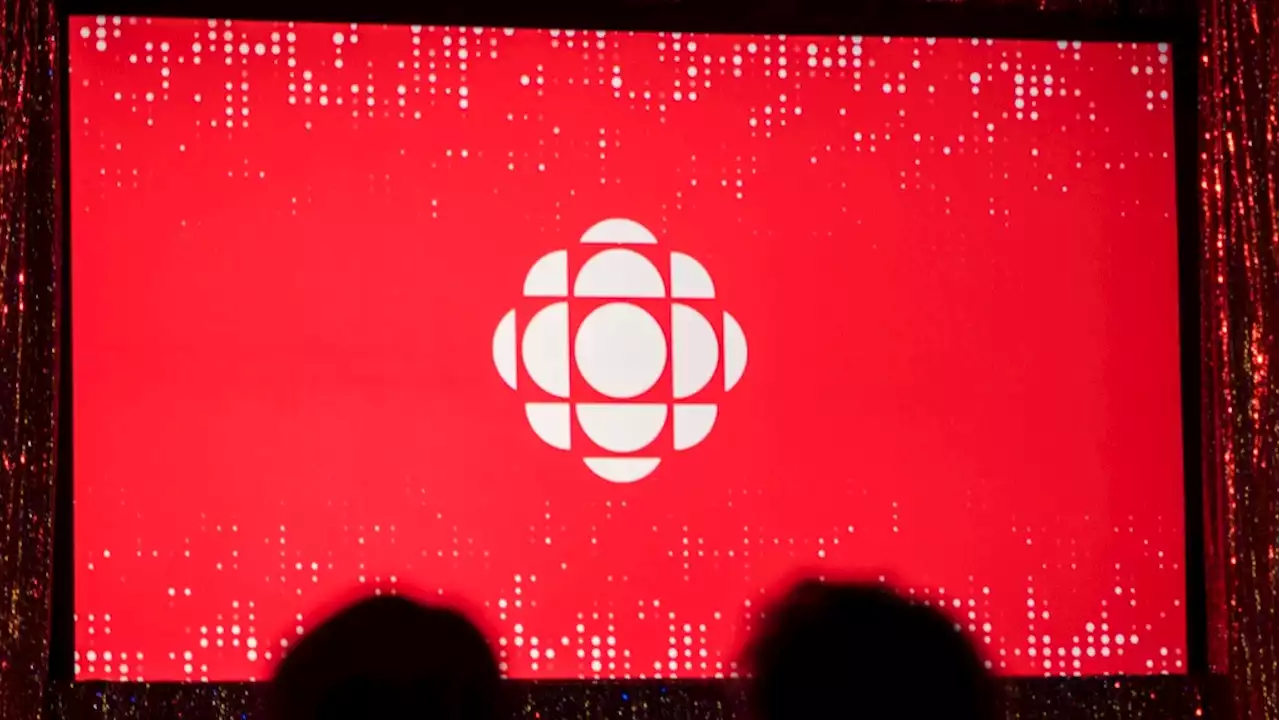 CBC keeps accounts 'on pause' after Twitter axes 'government-funded' tag