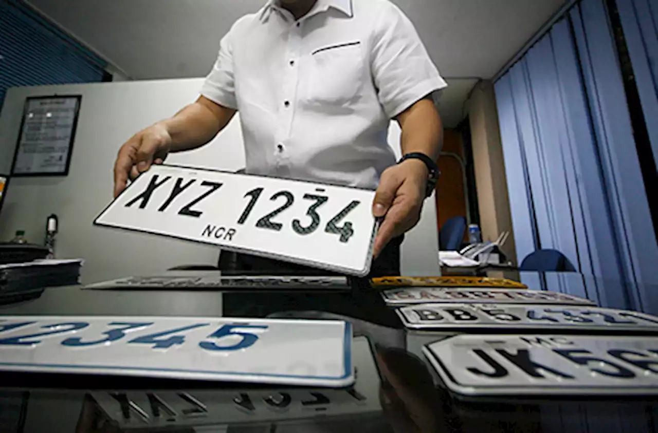 DOTr chief Bautista: Another vehicle plate shortage looms