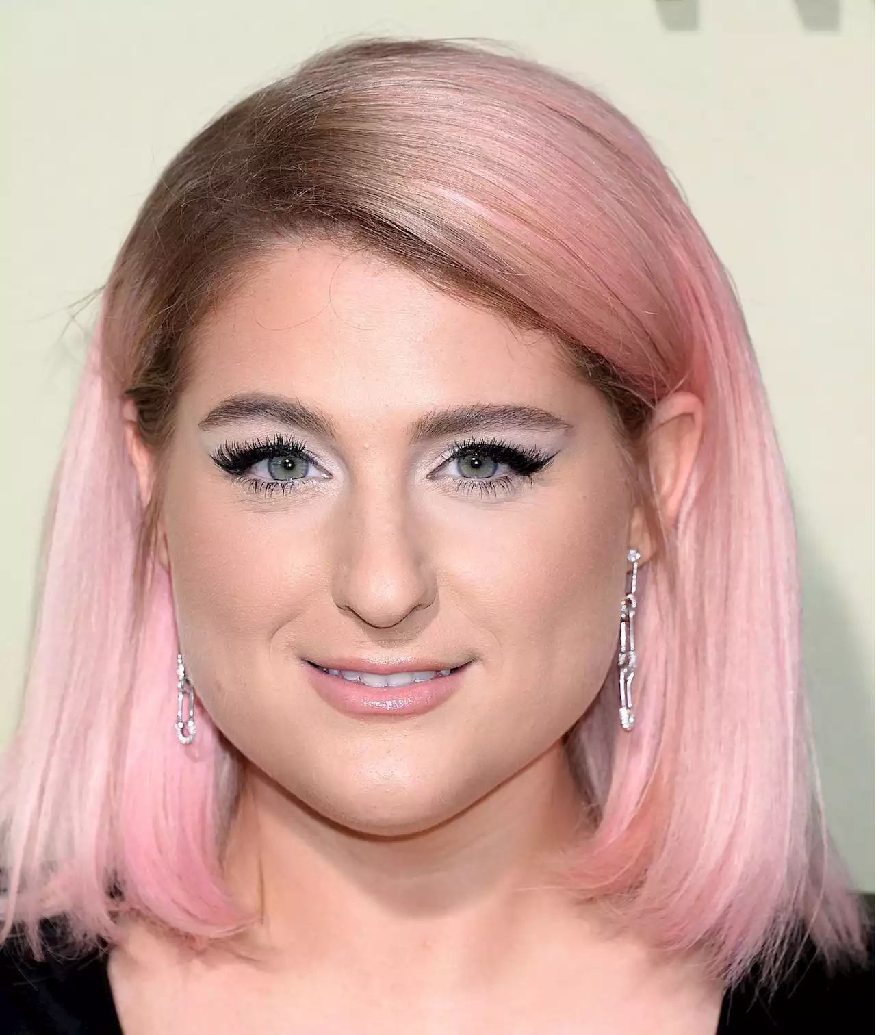 Meghan Trainor : son combat pour retrouver la confiance après la naissance difficile de son fils - Grazia