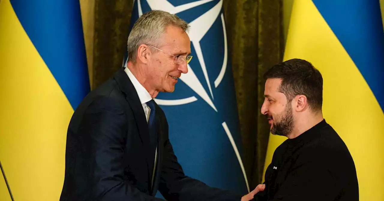 Zelenskiy calls for Nato membership as Kyiv set to launch counteroffensive