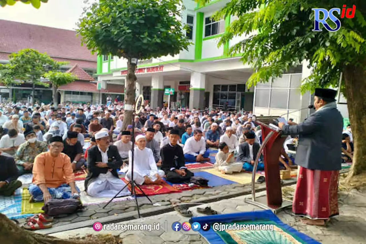 Ratusan Warga Muhammadiyah Semarang Ikuti Salat Idul Fitri di RS Roemani