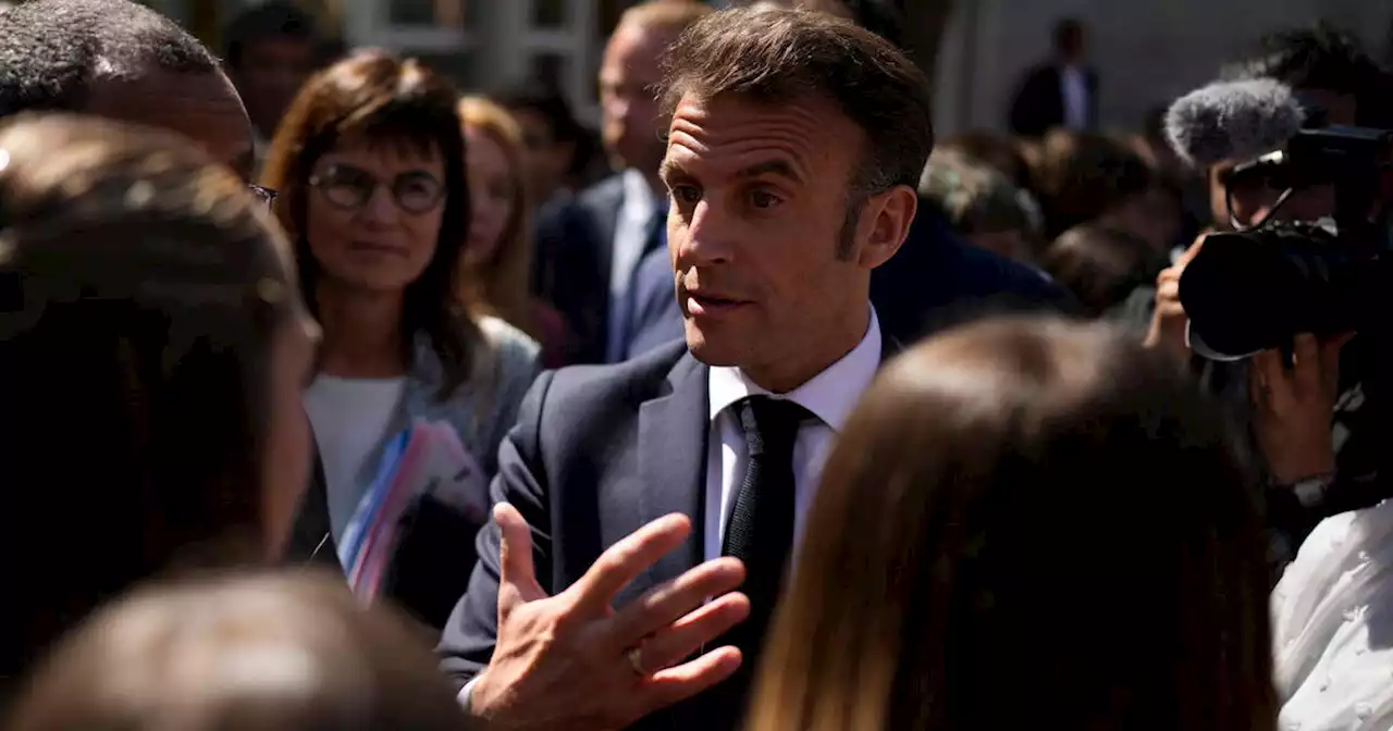 Macron face à «la foule», la démocratie frontale