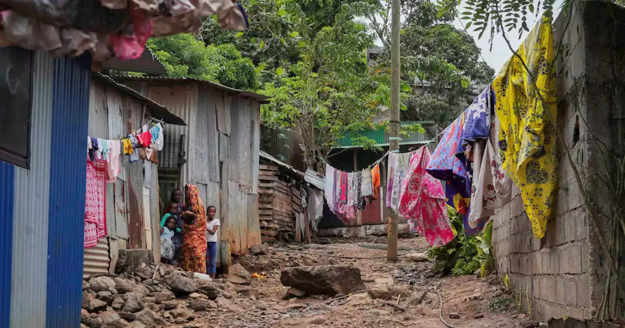 Destructions de bidonvilles, expulsion de migrants vers les Comores… Ce que l’on sait sur l’opération « Wuambushu » à Mayotte